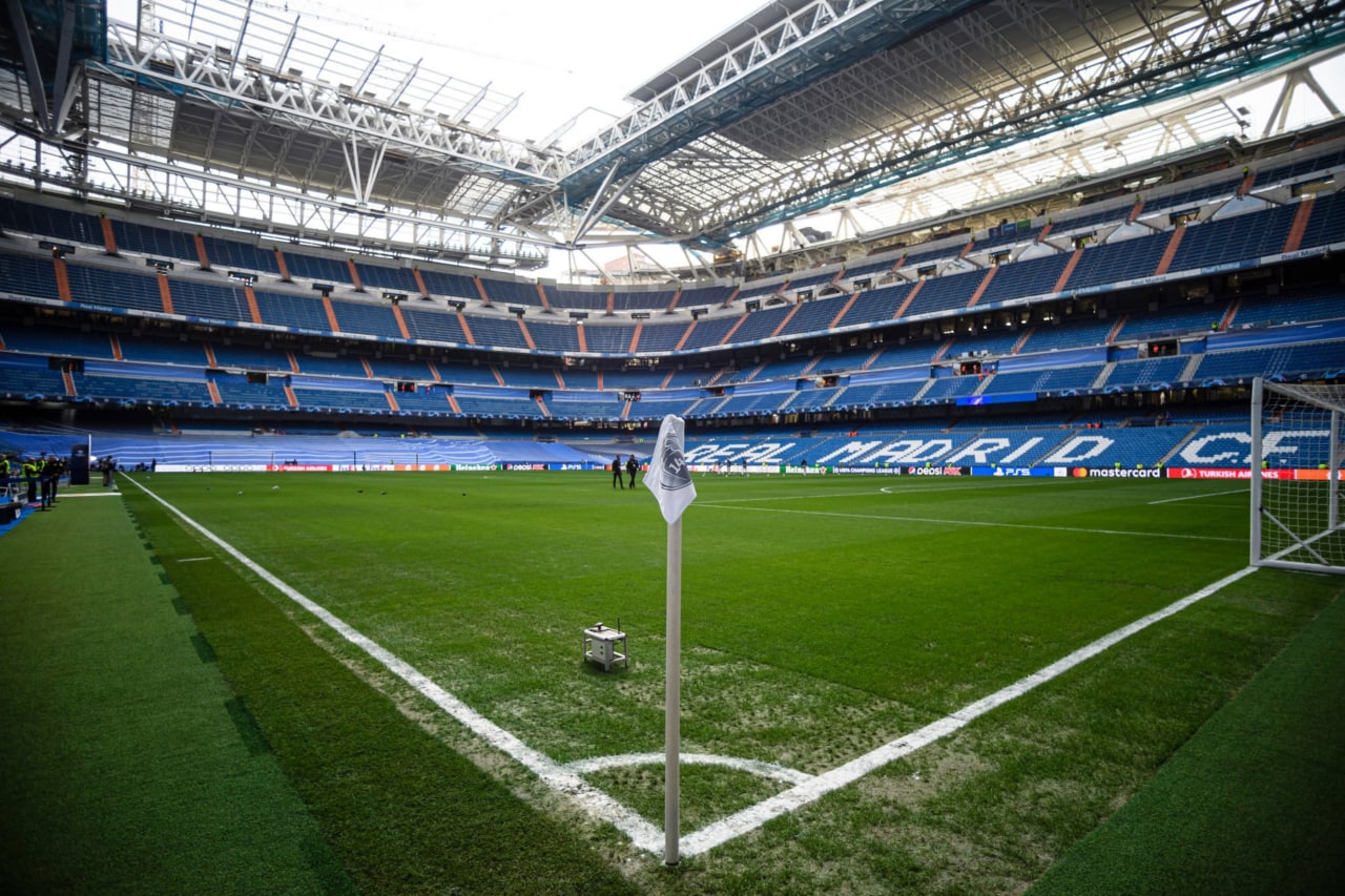 Grada alta lateral oeste bernabéu